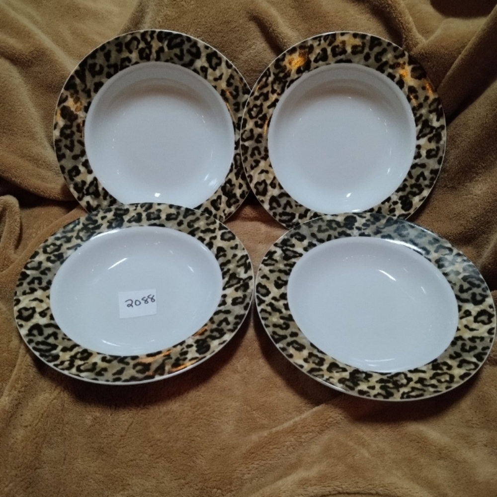Set of 4 Tienshan Leopard Print Bowls #2088